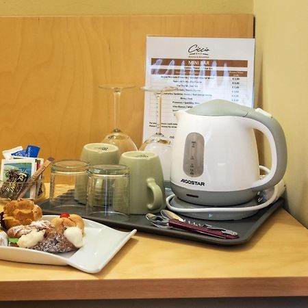 Ciccio Rooms And Breakfast - Self Check-In Palermo Dış mekan fotoğraf