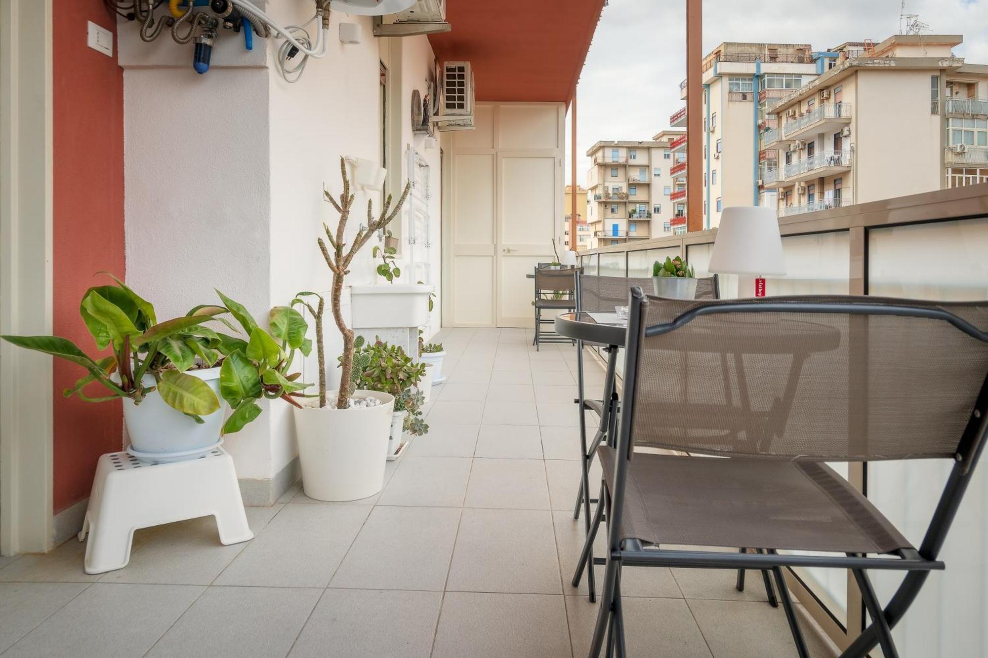 Ciccio Rooms And Breakfast - Self Check-In Palermo Dış mekan fotoğraf